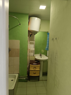 Продам двухкомнатную (2-комн.) квартиру, Парковая ул, 6, Аграрное пгт