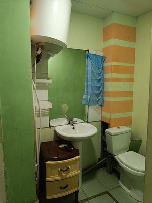 Продам двухкомнатную (2-комн.) квартиру, Парковая ул, 6, Аграрное пгт