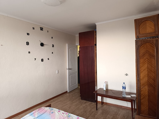 Продам двухкомнатную (2-комн.) квартиру, Парковая ул, 6, Аграрное пгт