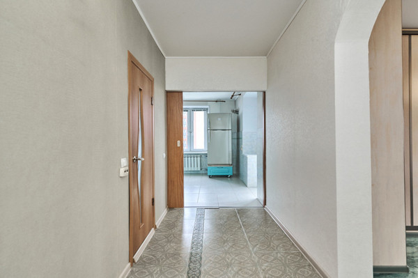 Продам однокомнатную (1-комн.) квартиру, Мартеновская ул, 4, Москва г