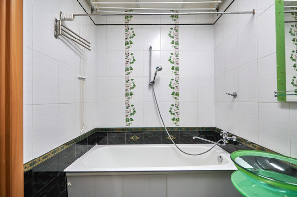 Продам однокомнатную (1-комн.) квартиру, Мартеновская ул, 4, Москва г