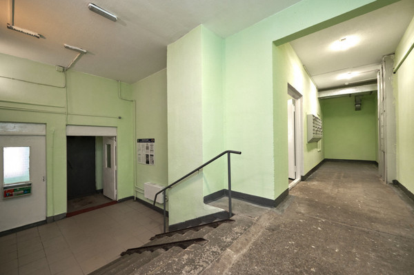 Продам однокомнатную (1-комн.) квартиру, Мартеновская ул, 4, Москва г