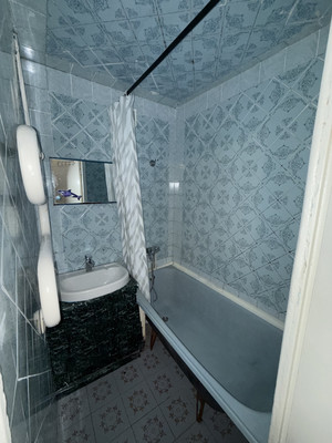 Продам двухкомнатную (2-комн.) квартиру, Аральская ул, 61, Симферополь г