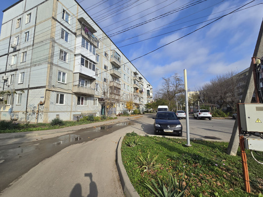 Продам двухкомнатную (2-комн.) квартиру, Кондрашина ул, 84, Октябрьское пгт