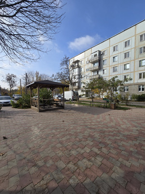 Продам двухкомнатную (2-комн.) квартиру, Кондрашина ул, 84, Октябрьское пгт