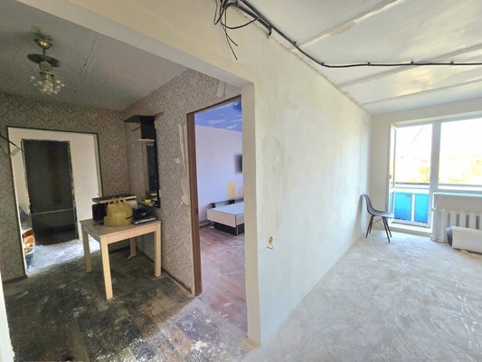 Продам двухкомнатную (2-комн.) квартиру, Кондрашина ул, 84, Октябрьское пгт