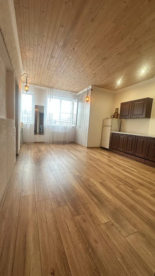 Продам двухкомнатную (2-комн.) квартиру, Луговая ул, 3кА4, Яблоновский пгт