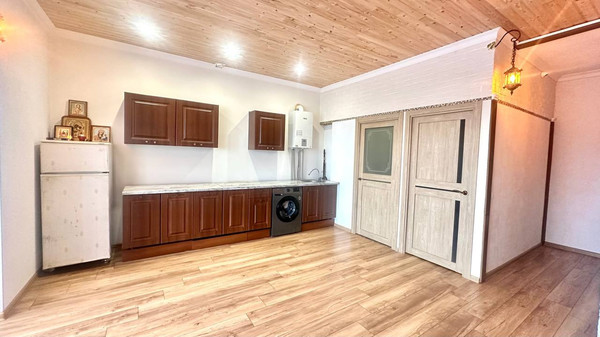 Продам двухкомнатную (2-комн.) квартиру, Луговая ул, 3кА4, Яблоновский пгт