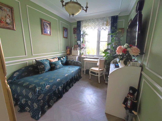 Продам трехкомнатную (3-комн.) квартиру, Голубинская ул, 9, Москва г