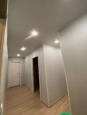 Продам трехкомнатную (3-комн.) квартиру, Кленовый б-р, 8к1, Москва г