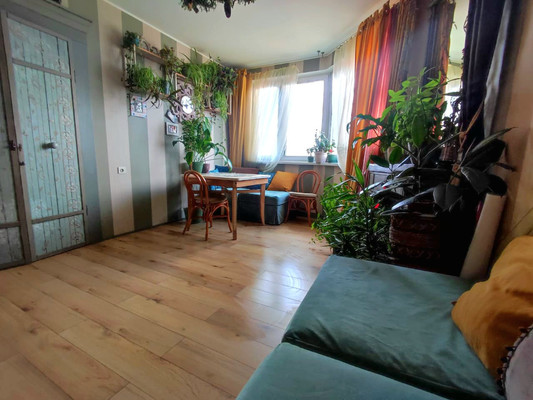 Продам трехкомнатную (3-комн.) квартиру, Московская ул, 3, Пенино д