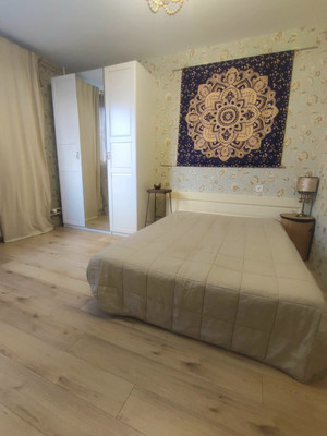 Продам трехкомнатную (3-комн.) квартиру, Московская ул, 3, Пенино д