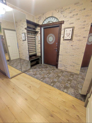 Продам трехкомнатную (3-комн.) квартиру, Московская ул, 3, Пенино д