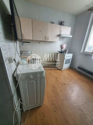 Продам трехкомнатную (3-комн.) квартиру, Братеевская ул, 21стр2, Москва г