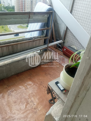 Продам трехкомнатную (3-комн.) квартиру, Братеевская ул, 21стр2, Москва г