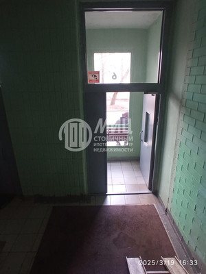 Продам трехкомнатную (3-комн.) квартиру, Братеевская ул, 21стр2, Москва г