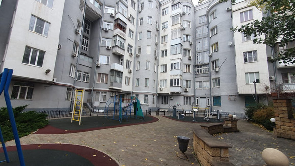 Сдам однокомнатную (1-комн.) квартиру, Максима Горького ул, 82к31, Ростов-на-Дону г