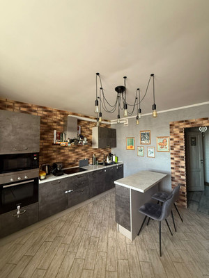 Продам двухкомнатную (2-комн.) квартиру, Платона Кляты ул, 5, Ростов-на-Дону г