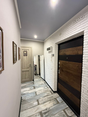 Продам двухкомнатную (2-комн.) квартиру, Платона Кляты ул, 5, Ростов-на-Дону г