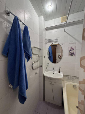 Продам однокомнатную (1-комн.) квартиру, Кастанаевская ул, 37, Москва г