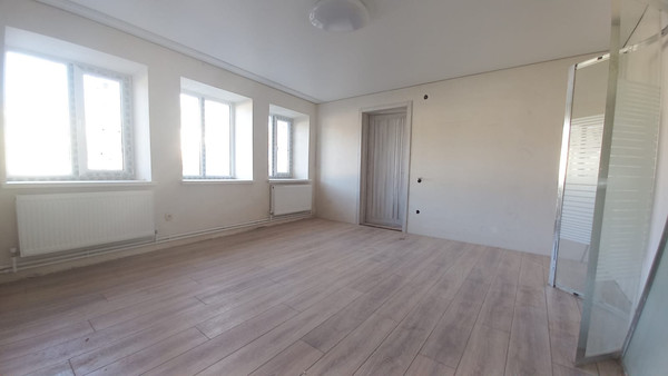 Продам дом, Ростовская ул, Майкоп г, 0 км от города