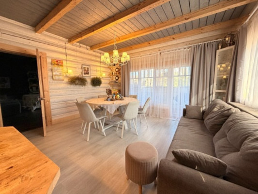 Продам коттедж, Полевая ул, 22, Тосно г, 0 км от города