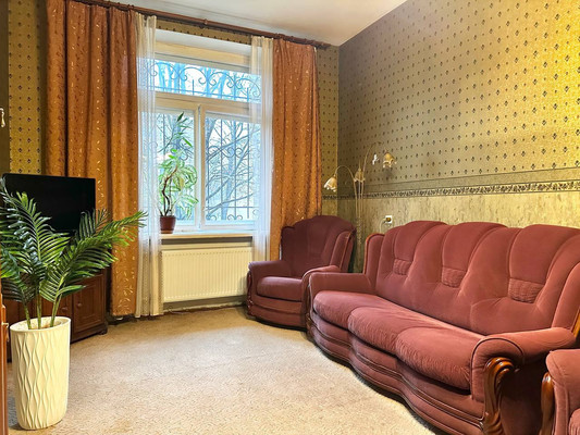 Продам трехкомнатную (3-комн.) квартиру, Седова ул, 63, Санкт-Петербург г