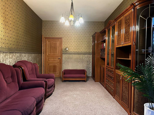 Продам трехкомнатную (3-комн.) квартиру, Седова ул, 63, Санкт-Петербург г