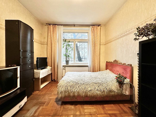 Продам трехкомнатную (3-комн.) квартиру, Седова ул, 63, Санкт-Петербург г