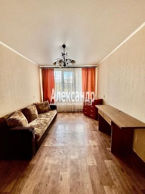 Сдам однокомнатную (1-комн.) квартиру, Подвойского ул, 28к1Л, Санкт-Петербург г