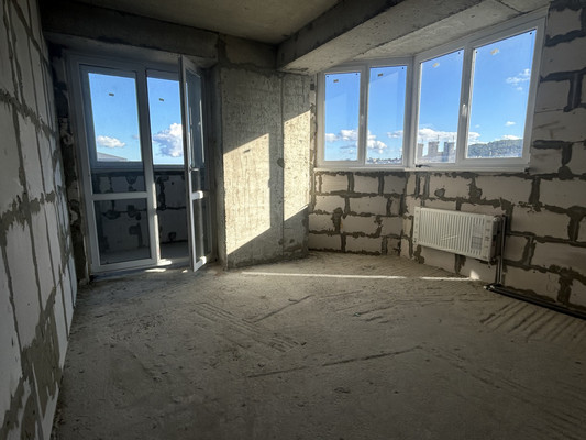 Продам двухкомнатную (2-комн.) квартиру, Кирова ул, 155а, Ялта г