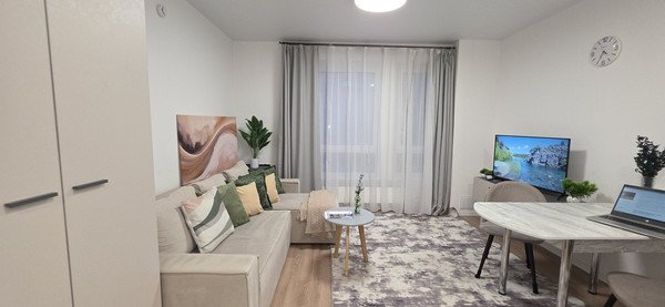 Продам однокомнатную (1-комн.) квартиру, Малая Очаковская ул, 4кА, Москва г