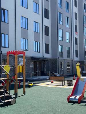 Продам двухкомнатную (2-комн.) квартиру, Солнечная ул, 40к33, Нальчик г