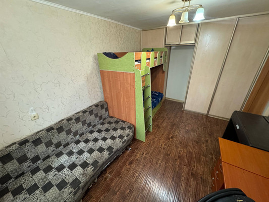 Продам двухкомнатную (2-комн.) квартиру, Победы пр-кт, 44к2, Комсомольск-на-Амуре г