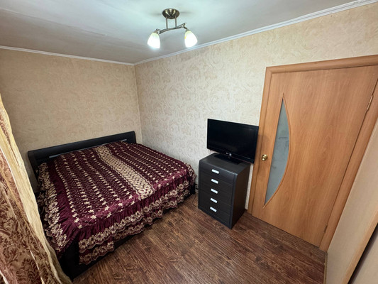 Продам двухкомнатную (2-комн.) квартиру, Победы пр-кт, 44к2, Комсомольск-на-Амуре г