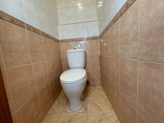 Продам двухкомнатную (2-комн.) квартиру, Победы пр-кт, 44к2, Комсомольск-на-Амуре г