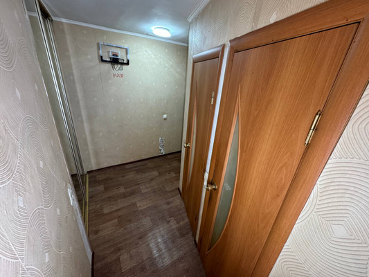 Продам двухкомнатную (2-комн.) квартиру, Победы пр-кт, 44к2, Комсомольск-на-Амуре г