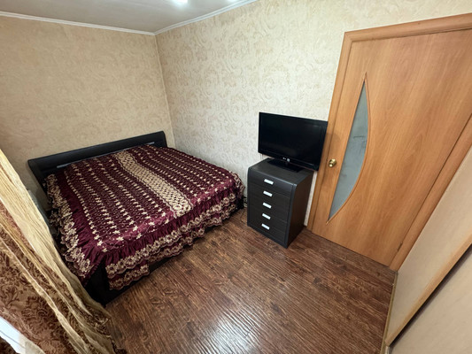 Продам двухкомнатную (2-комн.) квартиру, Победы пр-кт, 44к2, Комсомольск-на-Амуре г