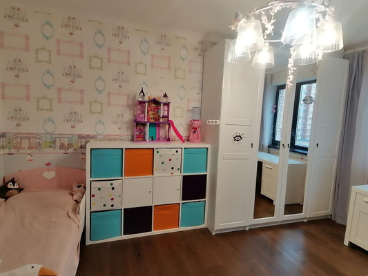 Продам трехкомнатную (3-комн.) квартиру, Лунная ул, 19к1, Жуково д