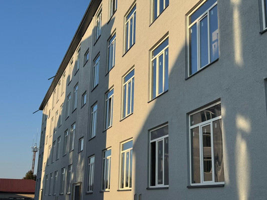 Продам трехкомнатную (3-комн.) квартиру, Мовсисяна ул, 15, Нальчик г