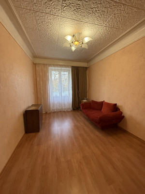 Продам трехкомнатную (3-комн.) квартиру, Новороссийский пер, 4, Армавир г