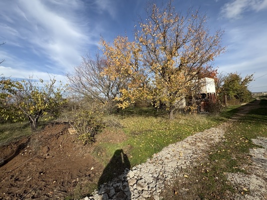 Продам участок 5 соток, СНТ, Новозбурьевка тер. СПК, 0 км от города