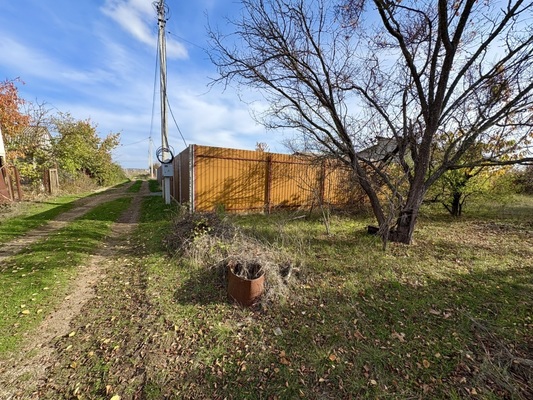 Продам участок 5 соток, СНТ, Новозбурьевка тер. СПК, 0 км от города