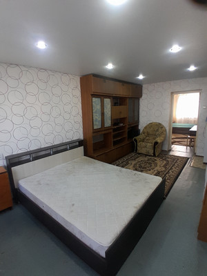 Продам двухкомнатную (2-комн.) квартиру, Морская ул, 114, Волгодонск г