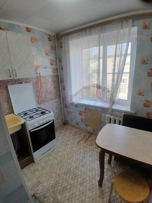 Продам двухкомнатную (2-комн.) квартиру, Морская ул, 114, Волгодонск г