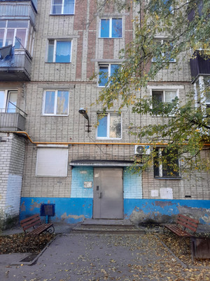 Продам двухкомнатную (2-комн.) квартиру, Морская ул, 114, Волгодонск г