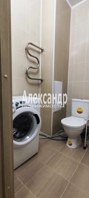 Продам однокомнатную (1-комн.) квартиру, Менделеева б-р, 13, Мурино п