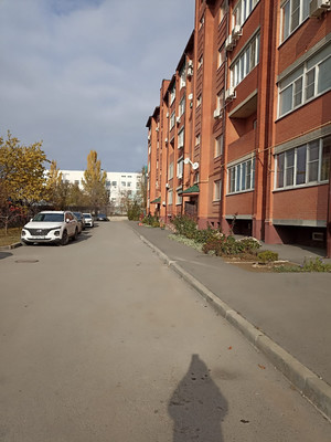 Продам однокомнатную (1-комн.) квартиру, Гагарина ул, 1в, Волгодонск г