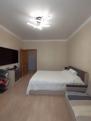 Продам однокомнатную (1-комн.) квартиру, Гагарина ул, 1в, Волгодонск г