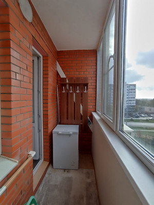 Продам однокомнатную (1-комн.) квартиру, Гагарина ул, 1в, Волгодонск г